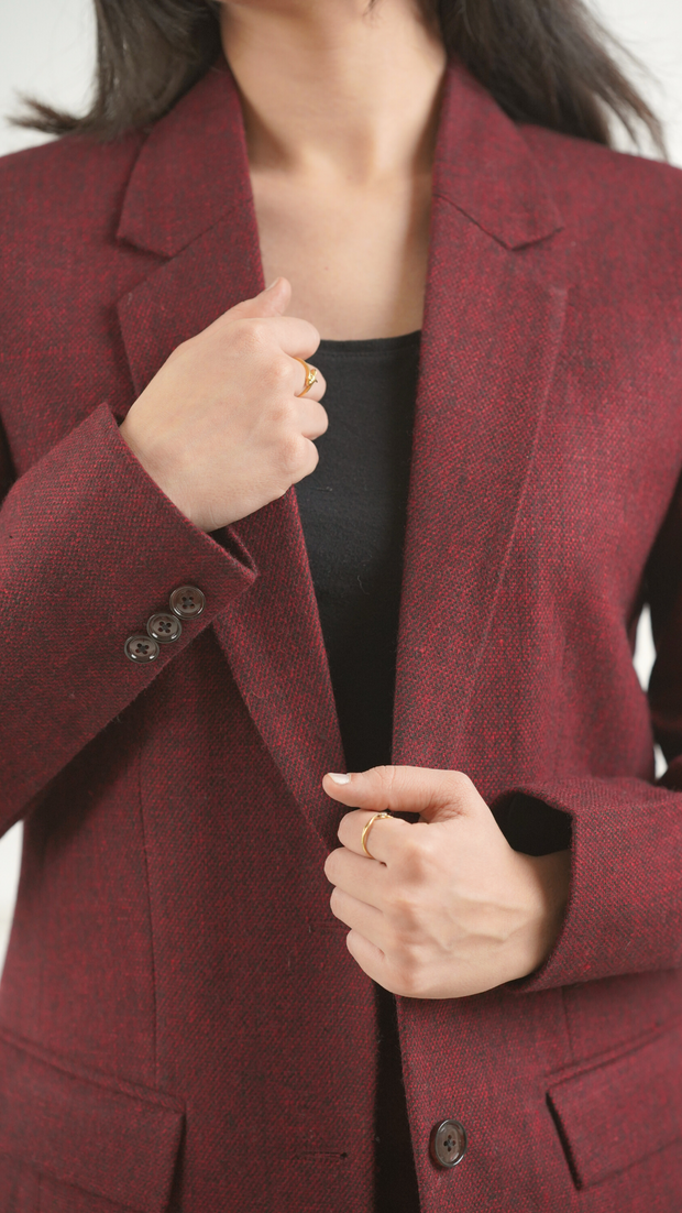 Etehas Woolen Women Blazer Check Maroon
